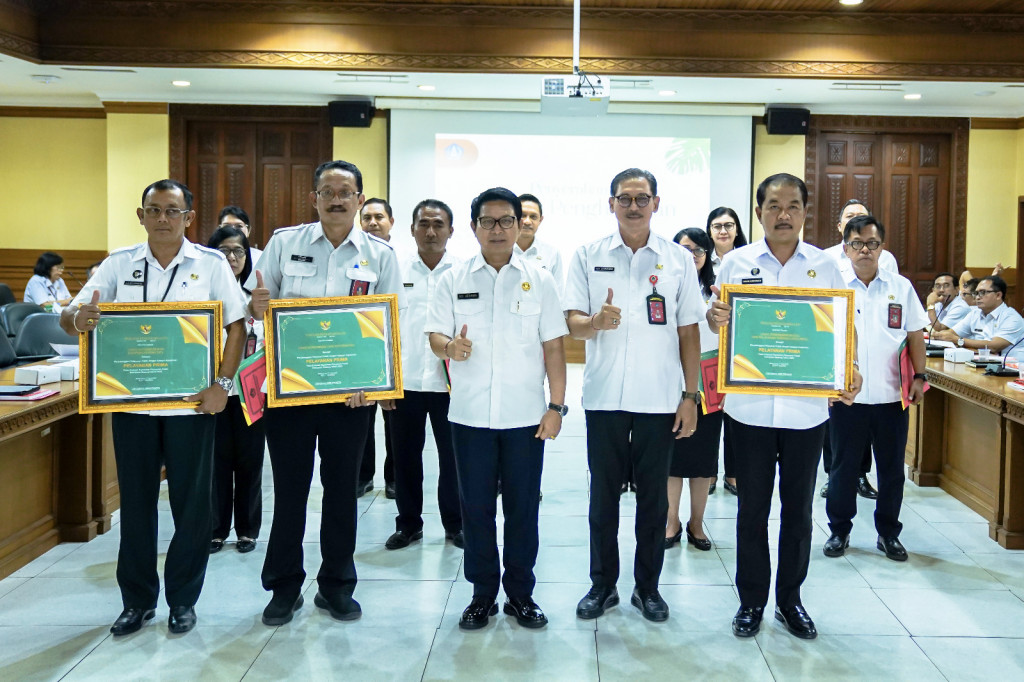 Pembinaan Pelayanan Publik 2023